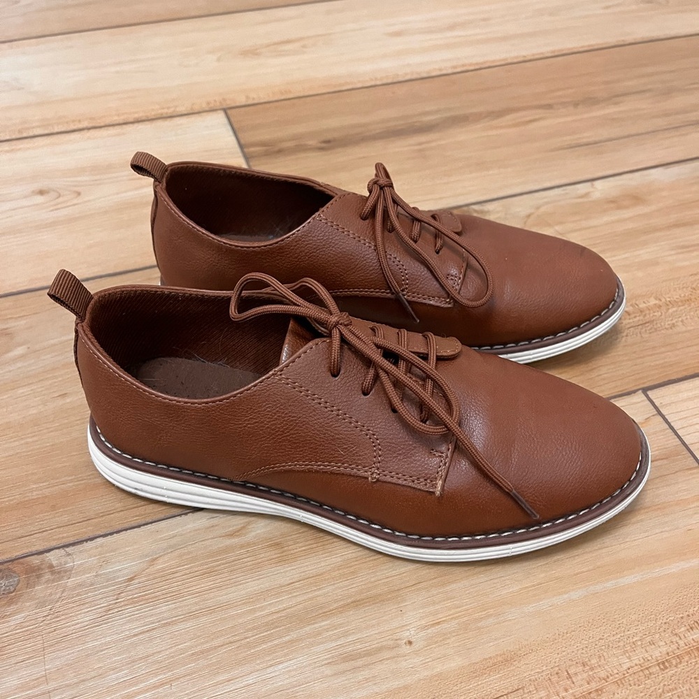 Cat & Jack Brown Boy’s Dress Shoes